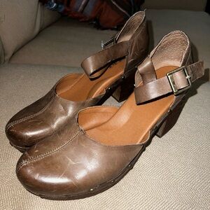 Kork-Ease Evah studded platform shoes- very gently worn